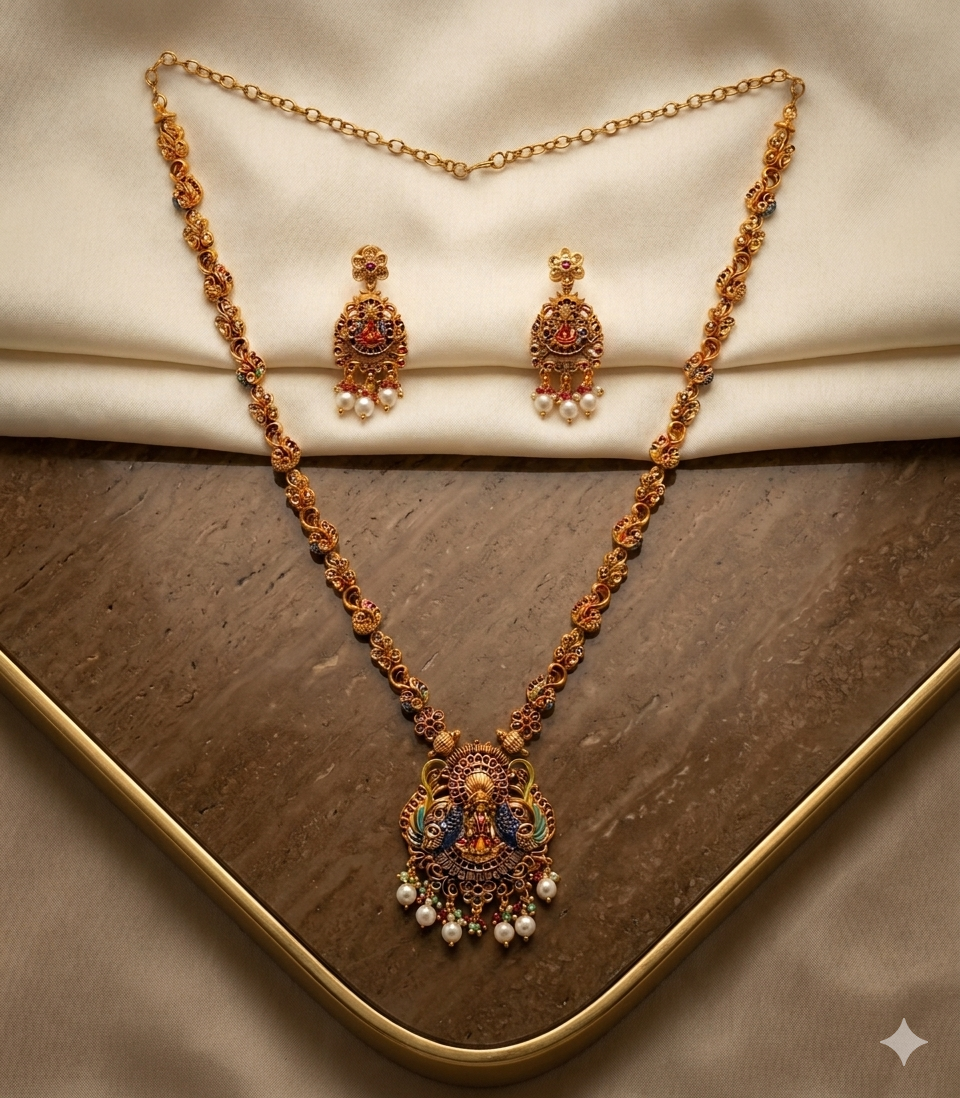 Antique Devi Pendant Set