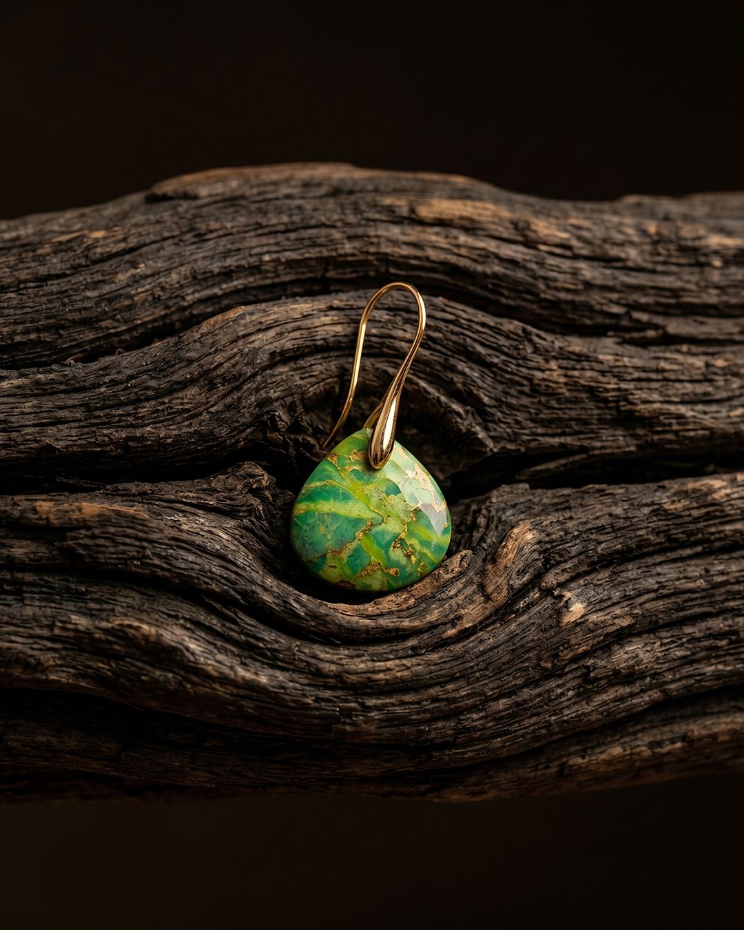 Teardrop-Shaped Natural Yellow Emperor Stone Earrings