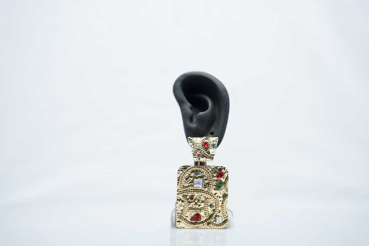 Vintage-Style Earrings - Image 2