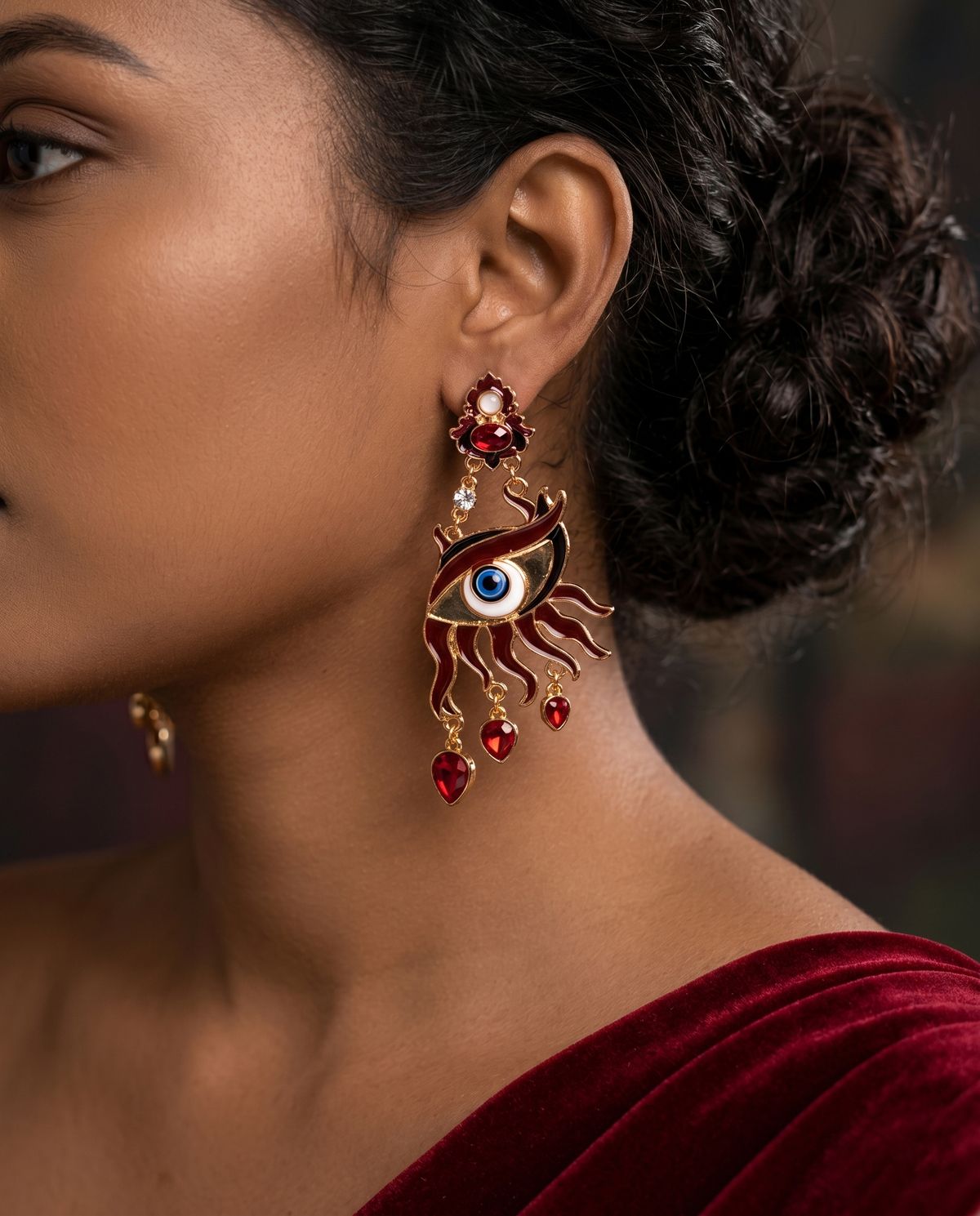 Red Devil'S Eye Pendant Tassel Earrings