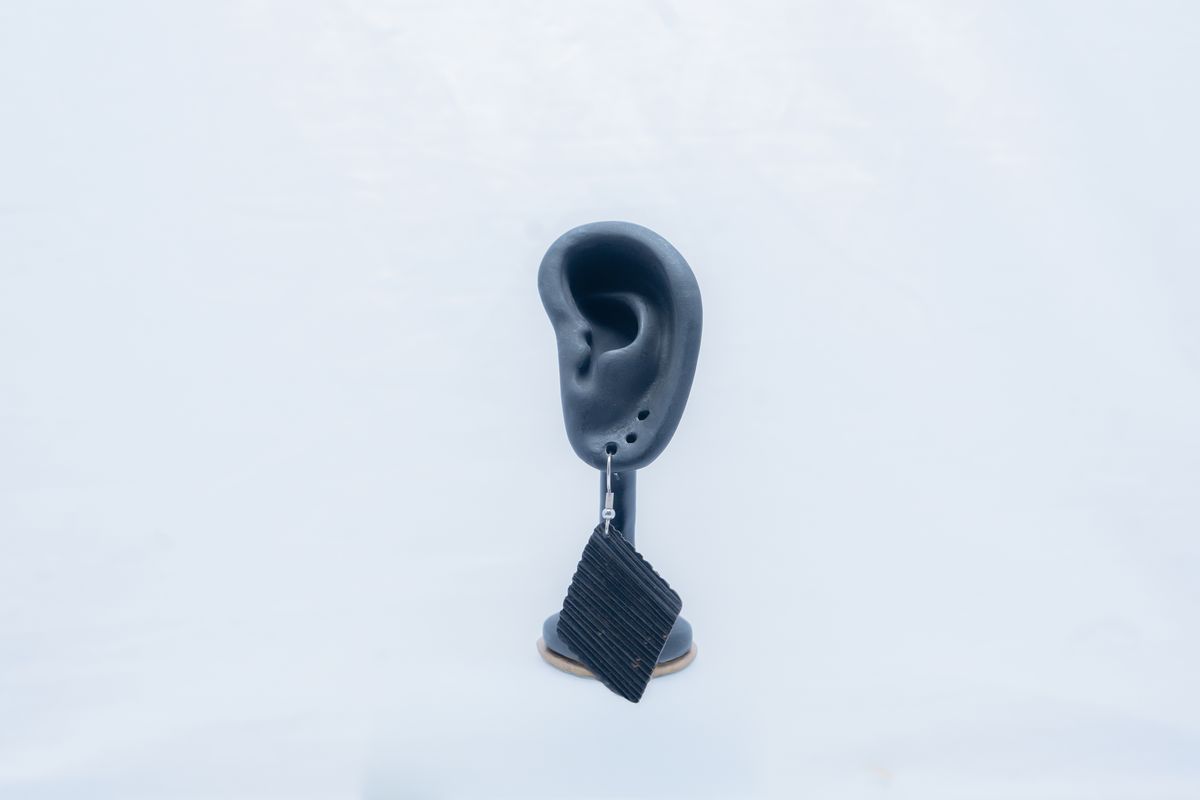 African Midnight Weave Drop Studs