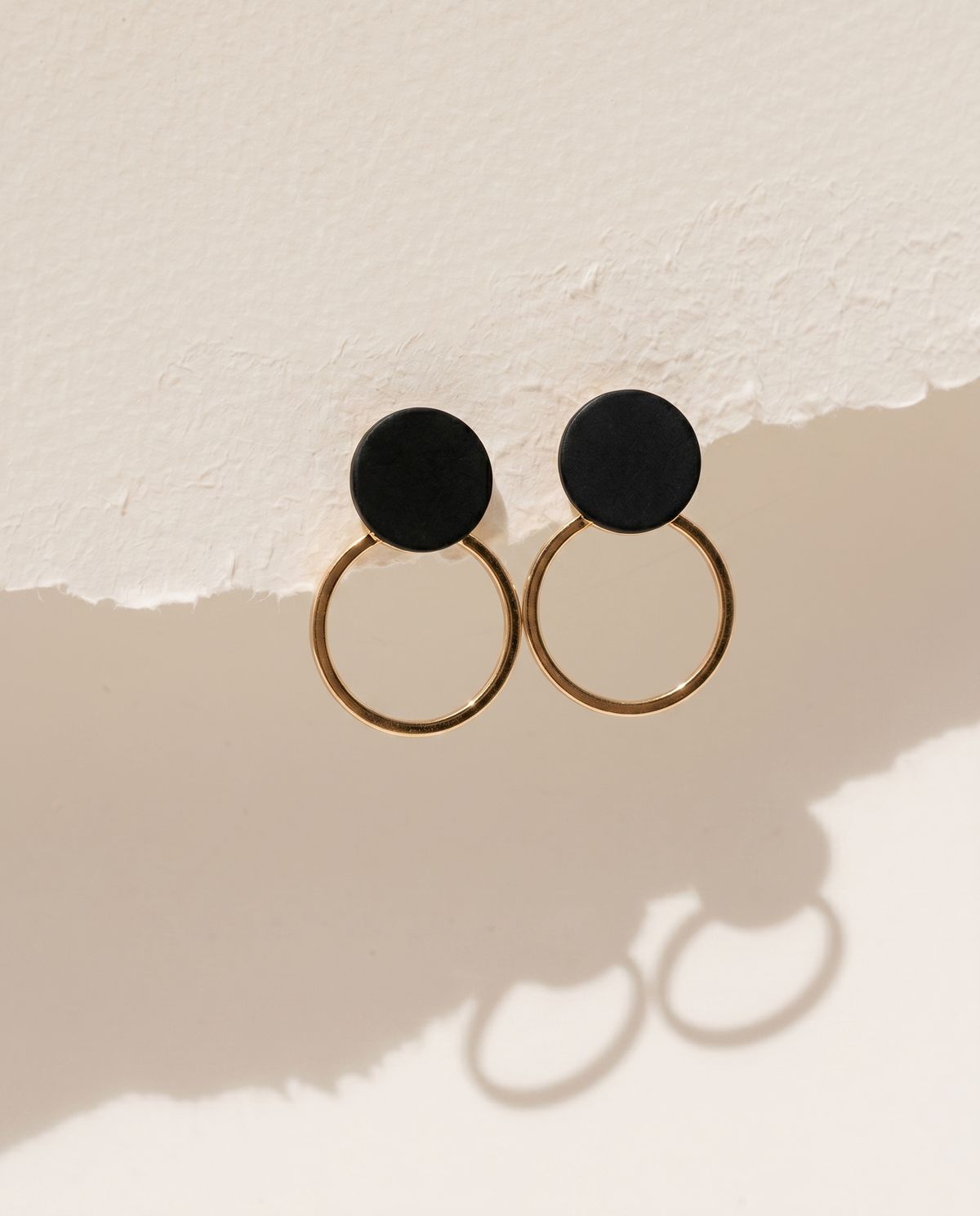 Geometric Metal Round Stud Earrings