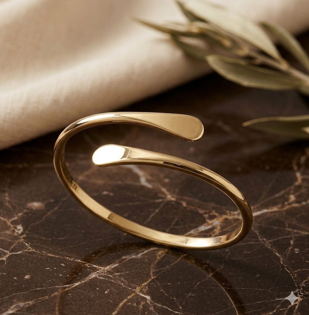 Versatile Geometric Round Smooth Metal Bangle