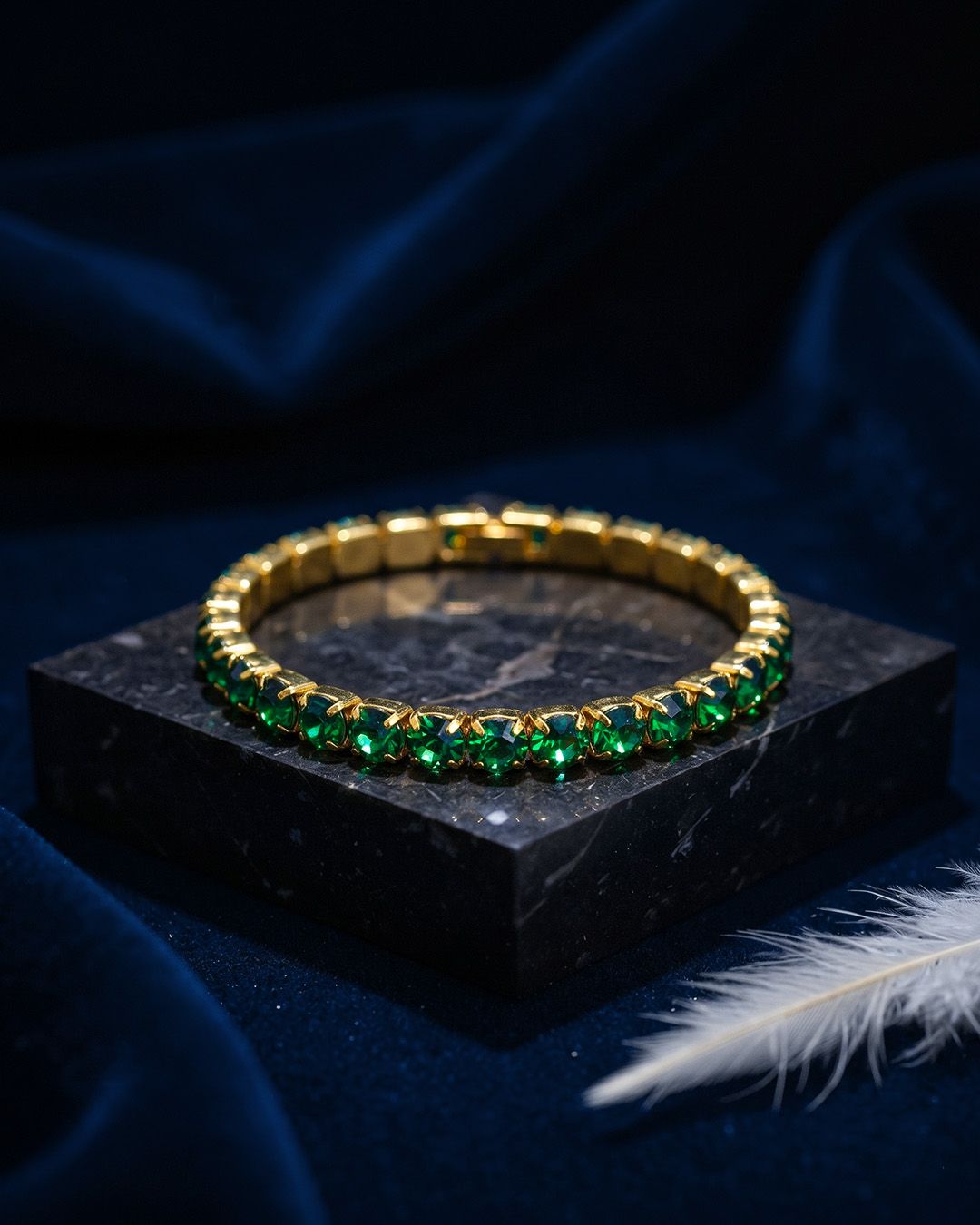 Emerald Gold Twist Bracelet