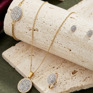 pcs Set Featuring an Oval Design Adorned with Zirconia Ston